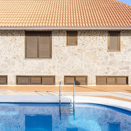 Almenas * Μασπαλόμας